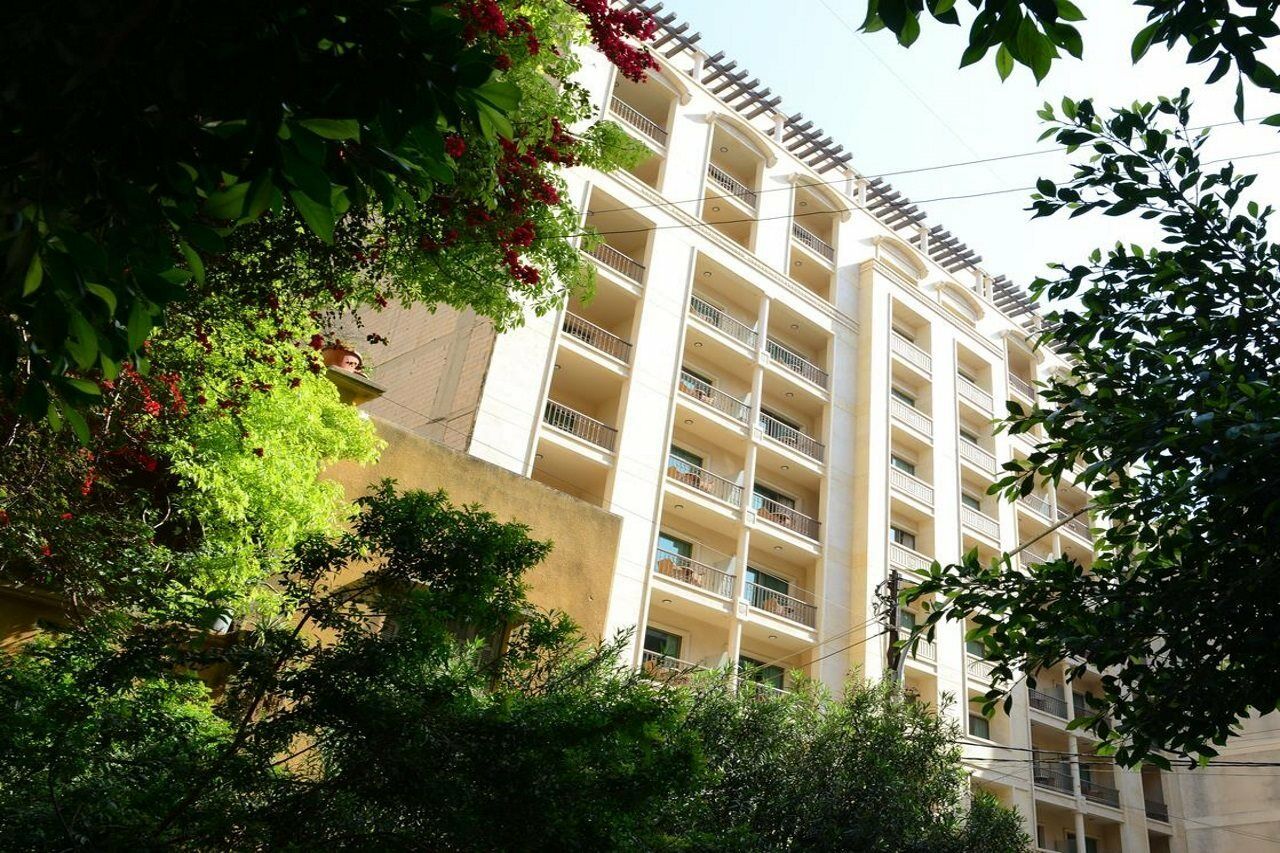 Coral Beirut Al Hamra Hotel Exteriör bild